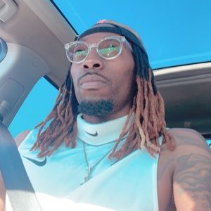 Meet your Posher, Vincile